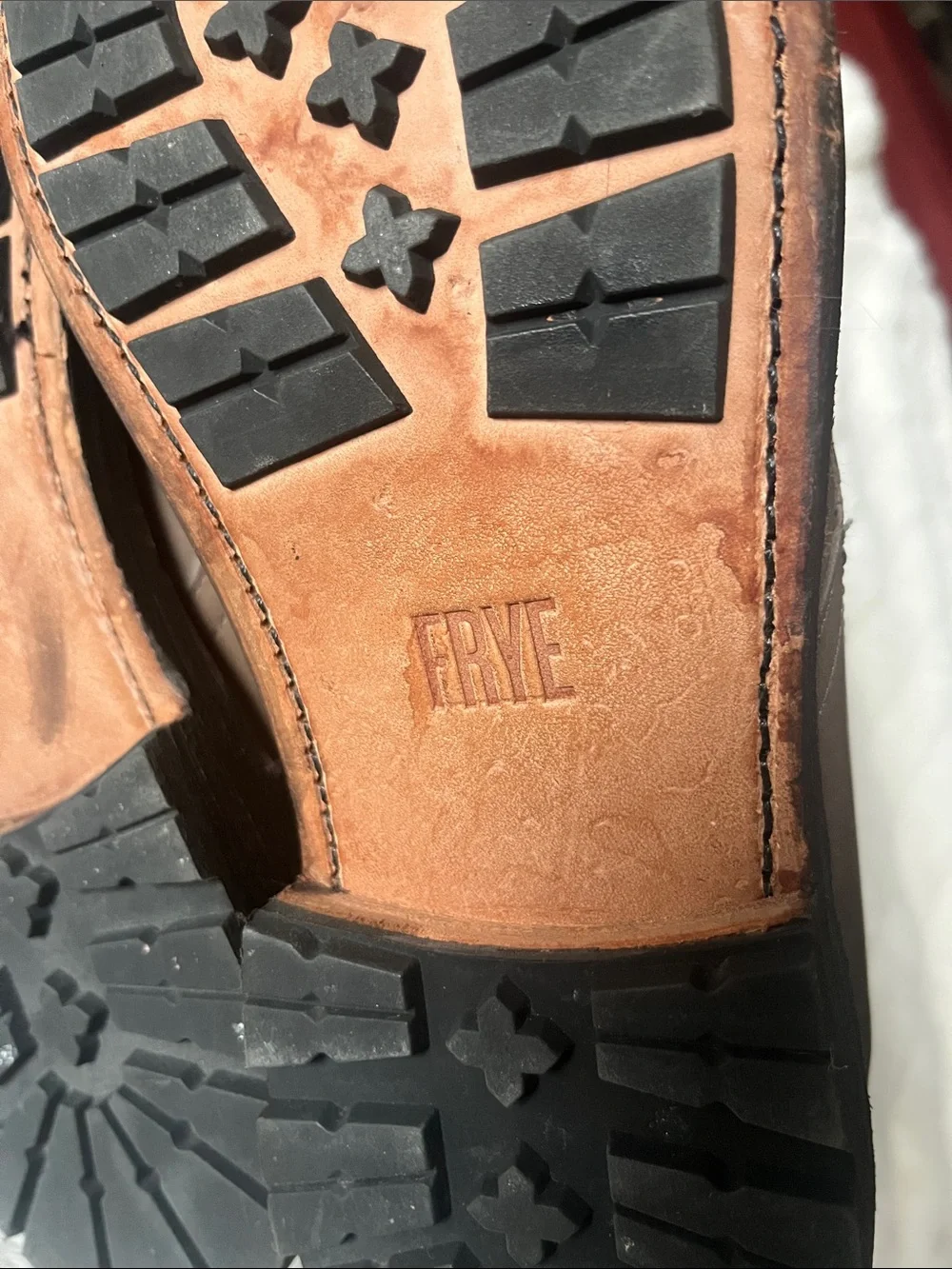 Frye Bowery Chukka Boot